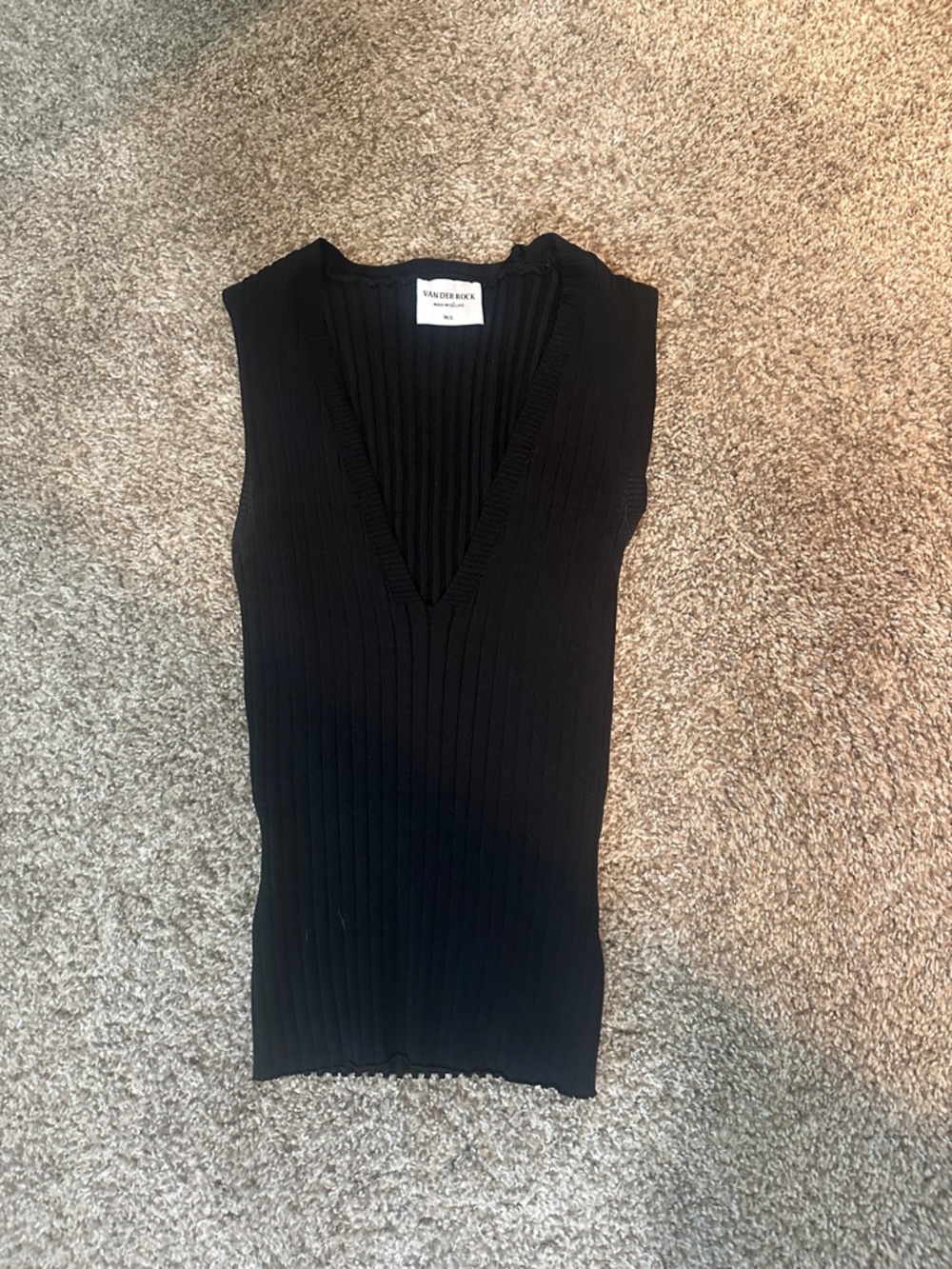 Van Der Rock Black Ribbed V-Neck Sleeveless Top